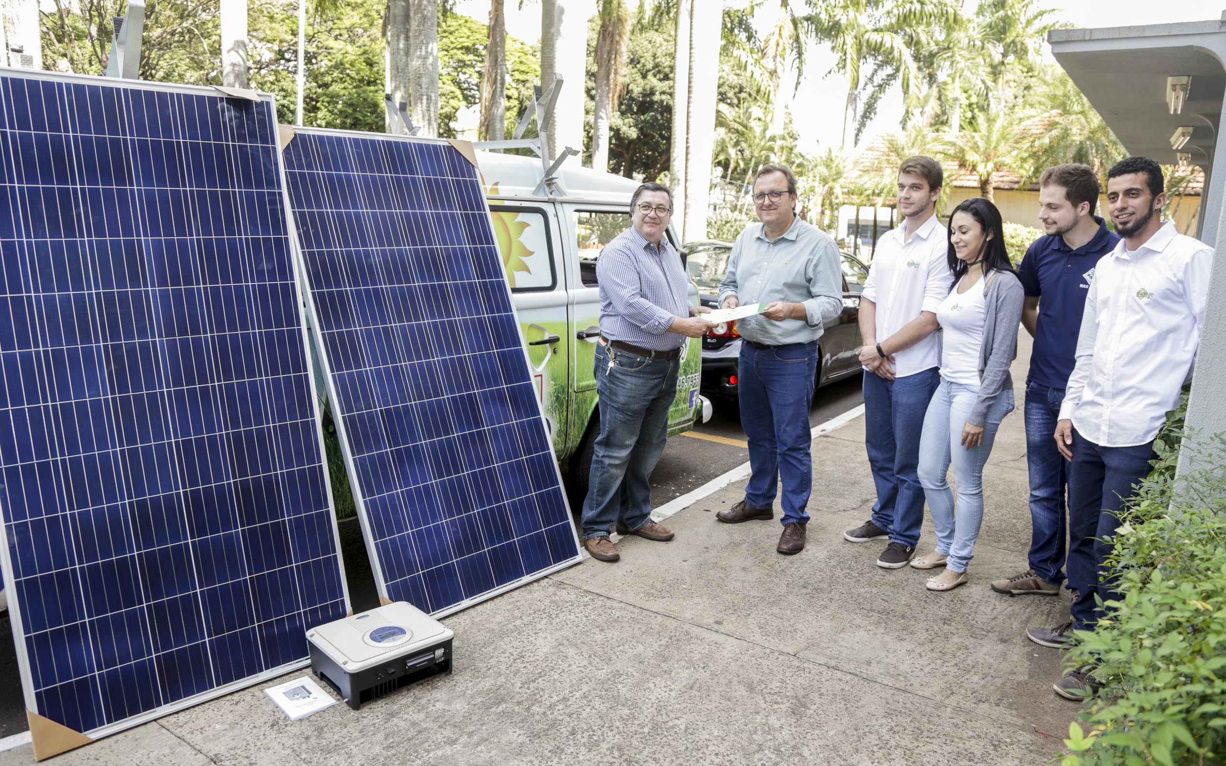 2018 07 entrega de equipamento de energia Solar ENERGY MG 8806
