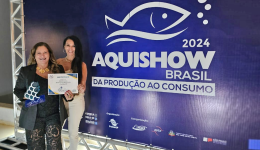 Professora do DZO é premiada durante a 13ª Edição do Aquishow Brasil 2024